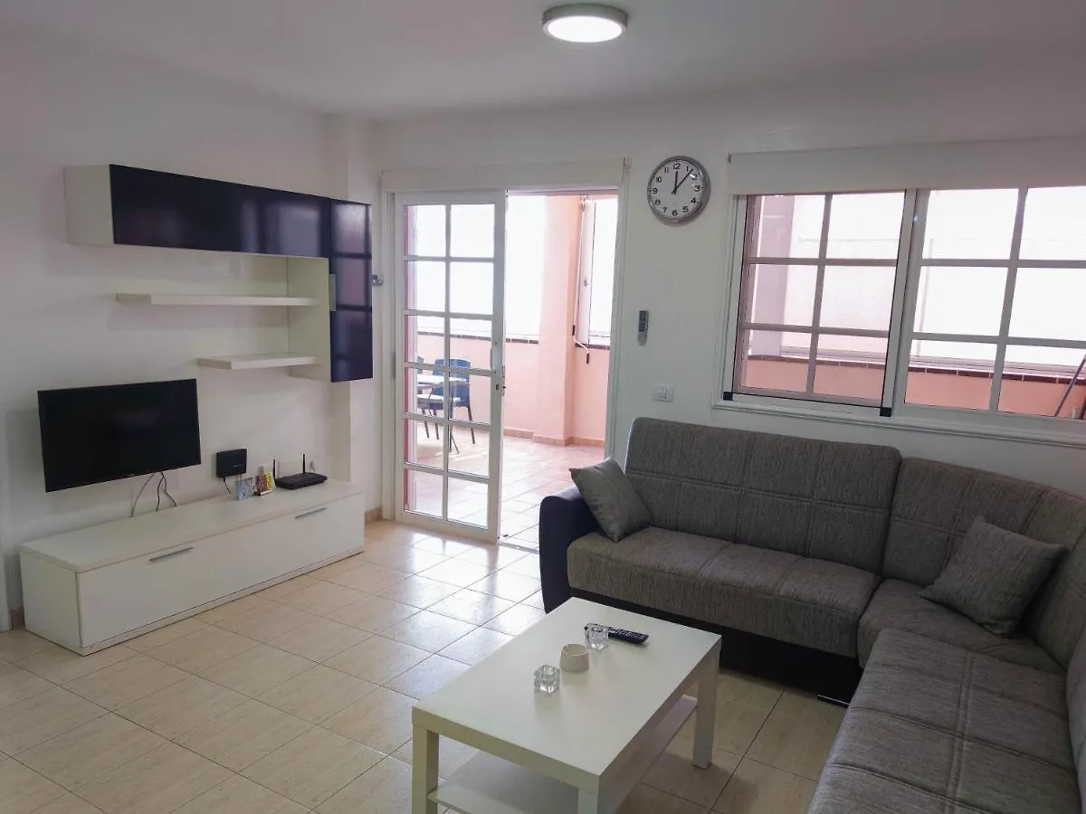 Los Cristianos - Heated Swimming Pool Air-Conditioned
