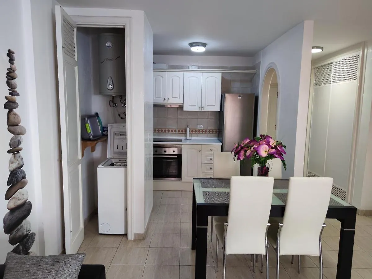 Los Cristianos - Heated Swimming Pool Air-Conditioned Apartment