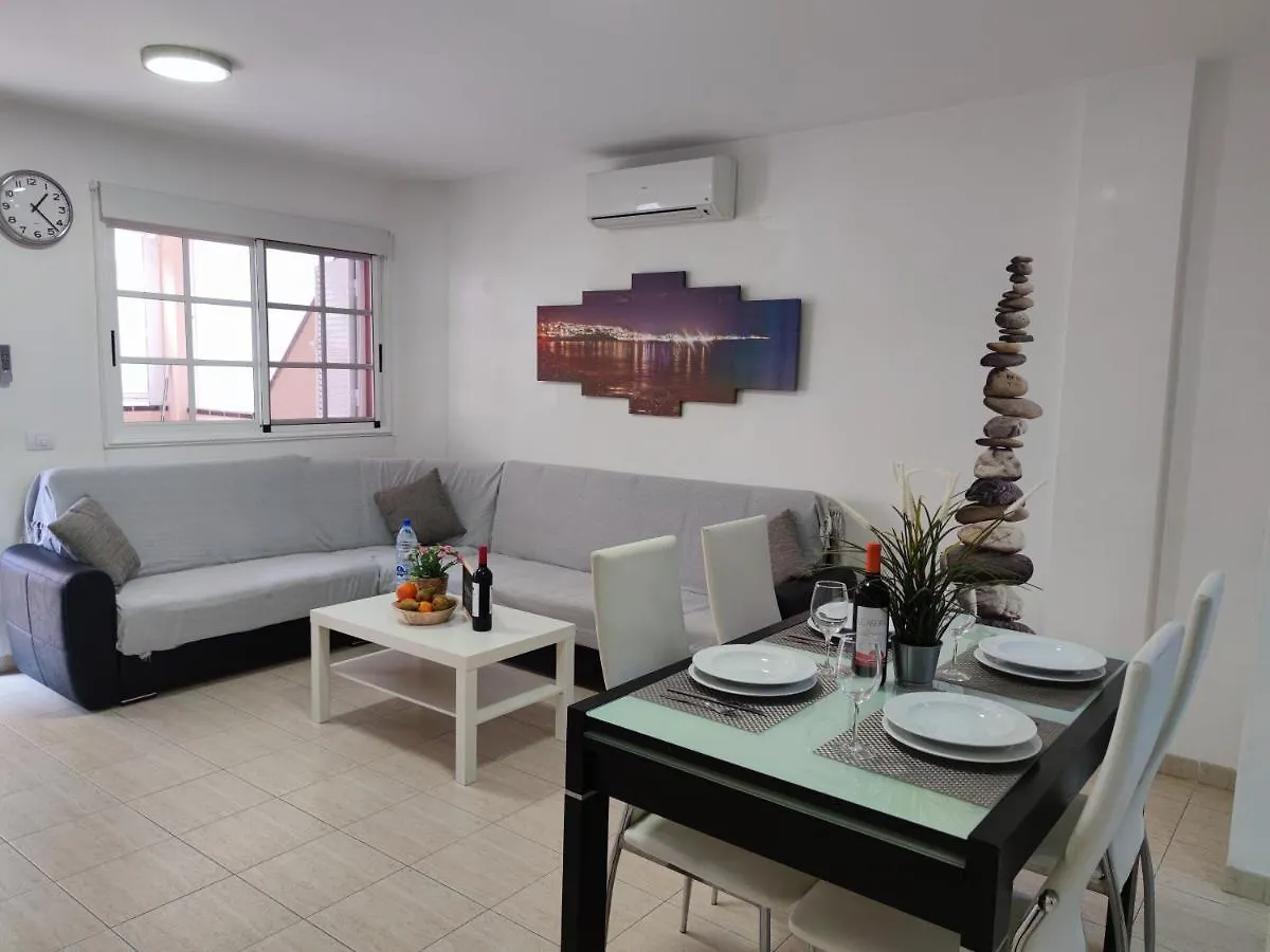 Los Cristianos - Heated Swimming Pool Air-Conditioned 0*, Los Cristianos (Tenerife) Spain
